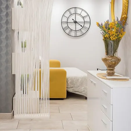 Apartamento Artistic Chill Art 2+2.centar Of Split. Split